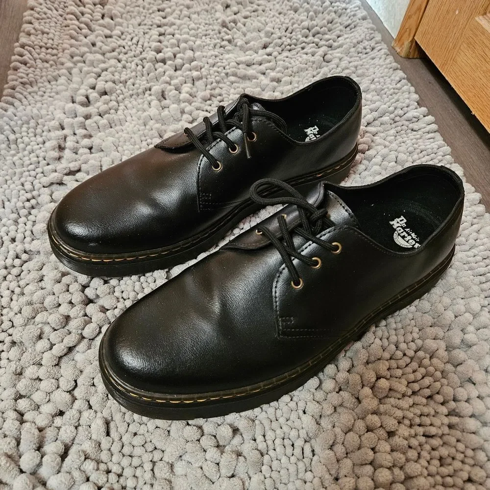 Dr. Martens Zavala Lo Shoes Men’s 13 Black Leather